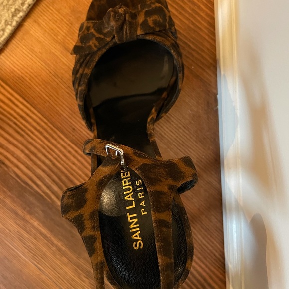 Saint Laurent Bianca Animal Print Platform Sandal in Box - Picture 8 of 8